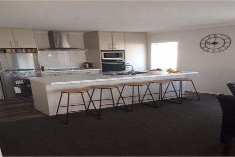 Photo of property in 25 Oka Street, Papamoa Beach, Papamoa, 3118