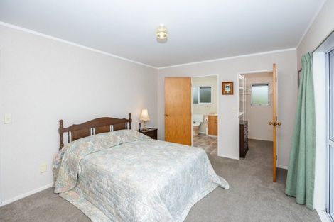 Photo of property in 32 Wainui Road, Raglan, 3225