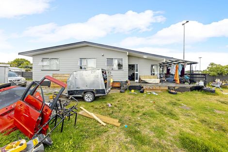 Photo of property in 12 Pesaro Place, Clover Park, Auckland, 2023