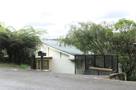 Photo of property in 59 Wyndham Road, Pinehaven, Upper Hutt, 5019