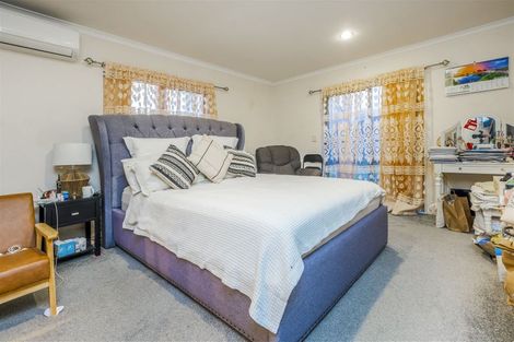Photo of property in 76 Crossandra Drive, Mangere, Auckland, 2022