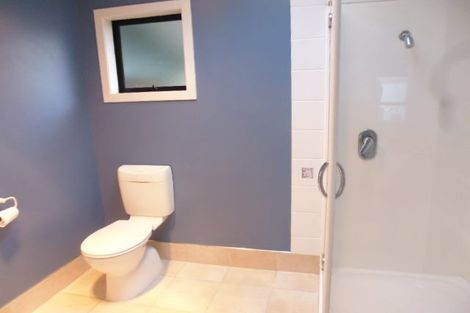 Photo of property in 32 Camellia Terrace, Maungaraki, Lower Hutt, 5010