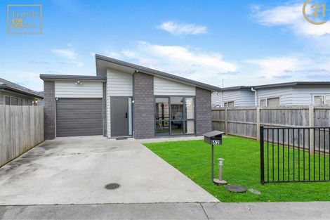 Photo of property in 62 Totara Meadows Court, Wiri, Auckland, 2104