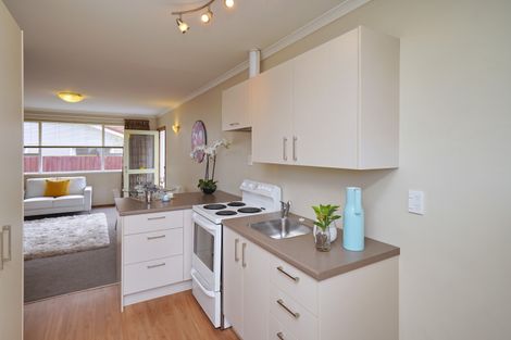 Photo of property in 2/33 Eastling Street, Bishopdale, Christchurch, 8053