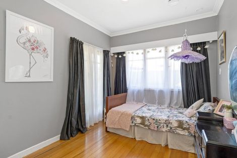 Photo of property in 12 Hillstone Avenue, Gate Pa, Tauranga, 3112