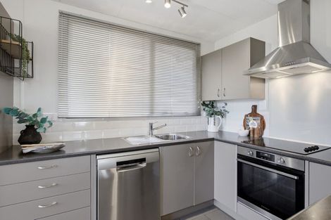 Photo of property in 17b Longstead Avenue, Papamoa Beach, Papamoa, 3118