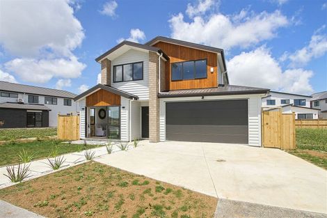 Photo of property in 13 Kaitiaki Drive, Clarks Beach, 2122