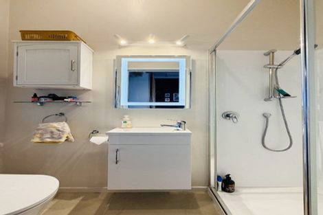Photo of property in 285 Karaka Bay Road, Karaka Bays, Wellington, 6022