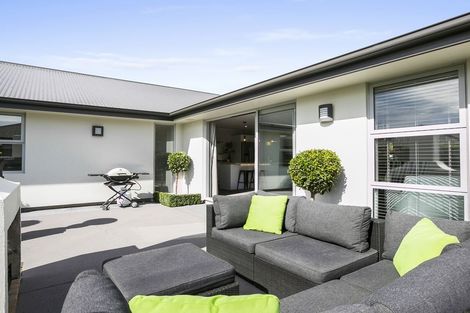 Photo of property in 6 Hagart-alexander Drive, Mosgiel, 9024