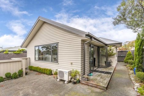 Photo of property in 109a Memorial Avenue, Burnside, Christchurch, 8053