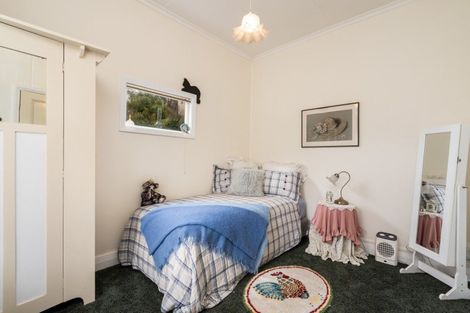 Photo of property in 82 Glen Road, The Glen, Dunedin, 9011