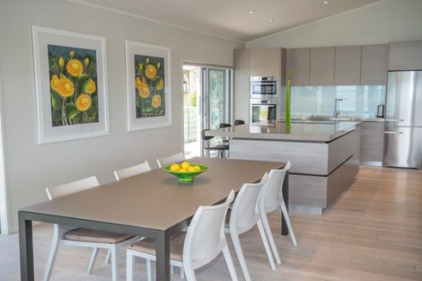 Photo of property in 21 Kupe Road, Coopers Beach, 0420