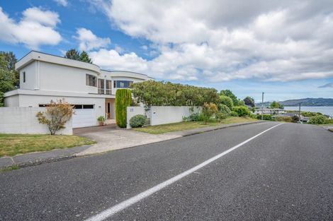 Photo of property in 25 Hawai Street, Two Mile Bay, Taupo, 3330