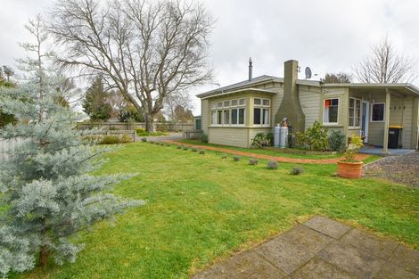 Photo of property in 62 Kent Street, Carterton, 5713