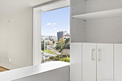 Photo of property in 100 Hill Street, Thorndon, Wellington, 6011