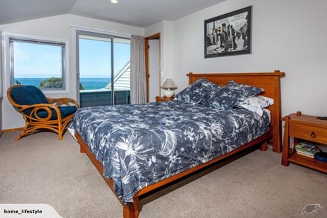 Photo of property in 115 Oratia Place, Onemana, Whangamata, 3691