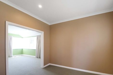 Photo of property in 70 Durham Crescent, Fairfield, Lower Hutt, 5011