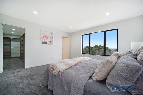 Photo of property in 8 Kakau Lane, Flat Bush, Auckland, 2019