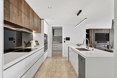 Photo of property in 218a Lake Road, Hauraki, Auckland, 0622