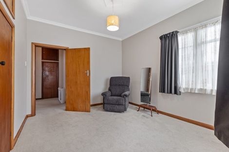 Photo of property in 91 Tukapa Street, Westown, New Plymouth, 4310