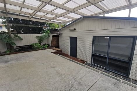 Photo of property in 141 Ennis Avenue, Pakuranga Heights, Auckland, 2010
