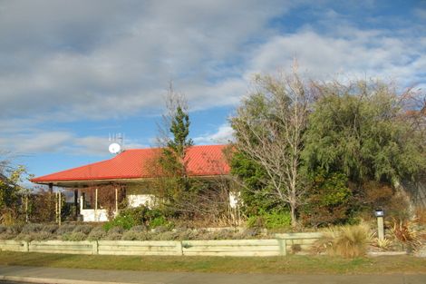 Photo of property in 28 Wilkin Road, Wanaka, 9305
