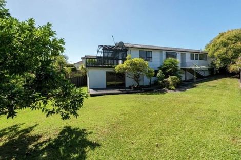 Photo of property in 65 Marendellas Drive, Bucklands Beach, Auckland, 2014