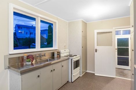 Photo of property in 18 Aparangi Crescent, Elsdon, Porirua, 5022