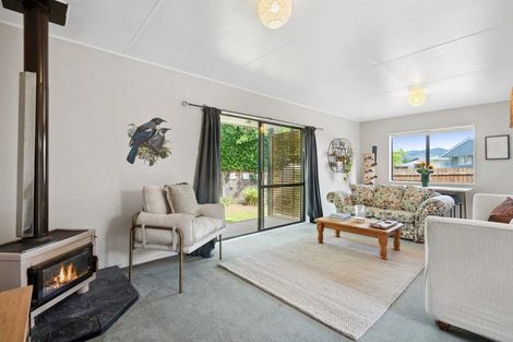 Photo of property in 9 Baillie Crescent, Carterton, 5713