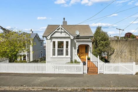 Photo of property in 10 Kilgour Street, Roslyn, Dunedin, 9010