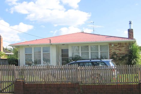 Photo of property in 4 Wilsher Crescent, Henderson, Auckland, 0612