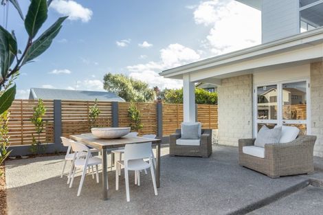 Photo of property in 37a Charles Street, Westshore, Napier, 4110