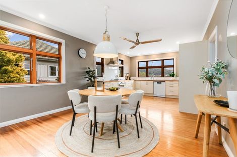 Photo of property in 129 Cockayne Road, Khandallah, Wellington, 6035