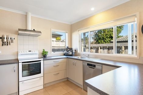 Photo of property in 30a Fairview Place, Te Puke, 3119