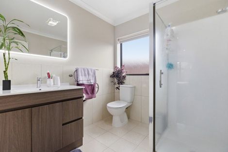 Photo of property in 9 Kereru Place, Pyes Pa, Tauranga, 3112