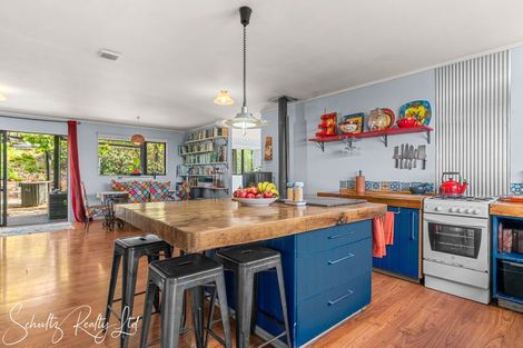 Photo of property in 227 Porter Road, Paparoa, 0571