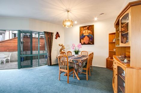 Photo of property in 15 Kavanagh Road, Hospital Hill, Napier, 4110