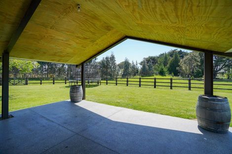 Photo of property in 102 Black Road, Otatara, Invercargill, 9879