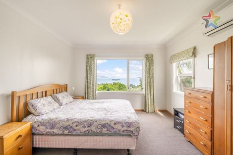 Photo of property in 12 Titiro Moana Road, Korokoro, Lower Hutt, 5012