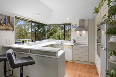 Photo of property in 13a Parau Avenue, Diamond Harbour, 8972