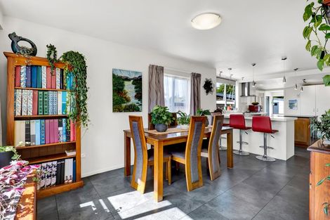 Photo of property in 44 Waimea Street, Westown, New Plymouth, 4310