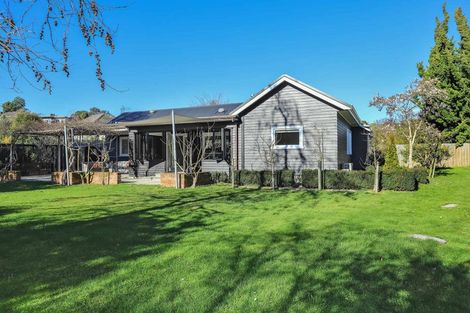 Photo of property in 56 Joll Road, Havelock North, 4130