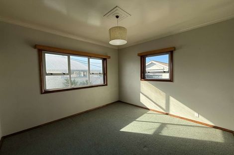 Photo of property in 30 Richmond Road, Carterton, 5713