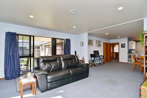 Photo of property in 8b Kingsbury Avenue, Rangiora, 7400