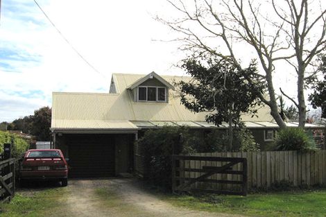Photo of property in 26 Wi Pere Street, Manakau, Levin, 5573