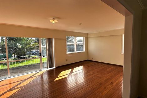 Photo of property in 44 Tiraumea Drive, Pakuranga, Auckland, 2010