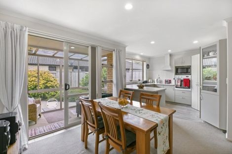 Photo of property in 19 Parkwood Place, Papamoa Beach, Papamoa, 3118