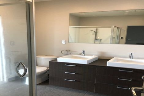 Photo of property in Shoal Haven Apartments, 112a/130 Anzac Street, Takapuna, Auckland, 0622