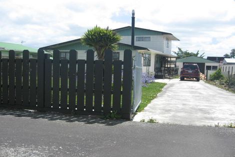 Photo of property in 4 Tudor Road, Pahiatua, 4910
