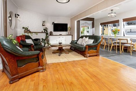 Photo of property in 50 Eban Avenue, Hillcrest, Auckland, 0627